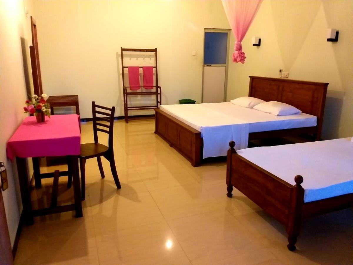 Hotel Tk Green Garden Matara Luaran gambar