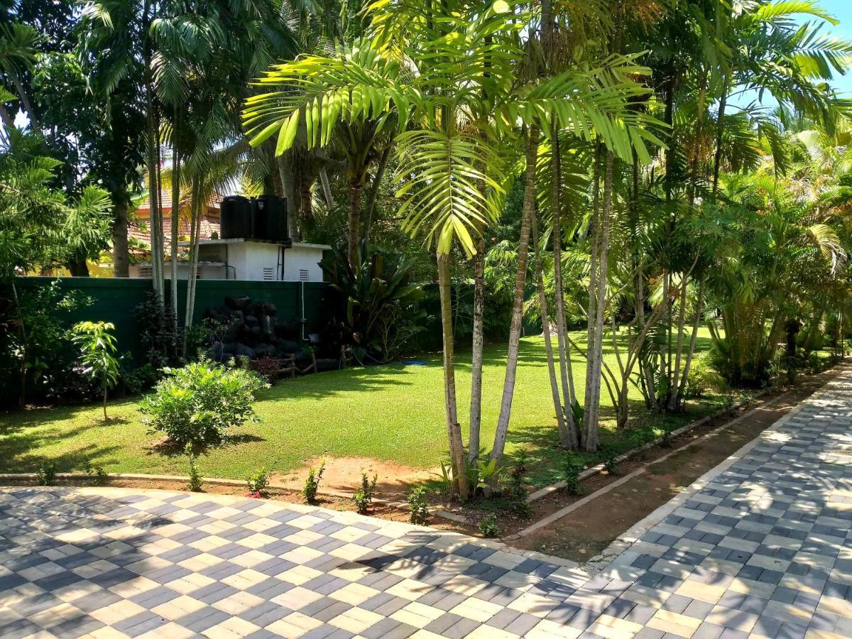 Hotel Tk Green Garden Matara Luaran gambar