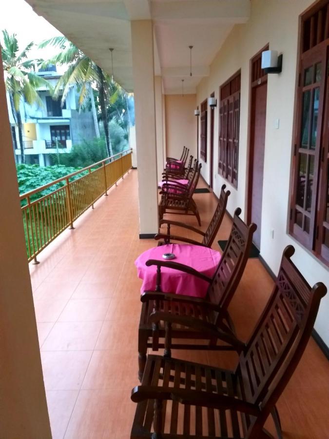 Hotel Tk Green Garden Matara Luaran gambar